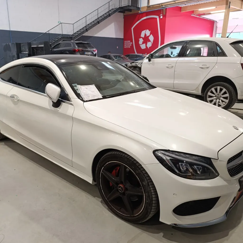 Mercedes 2